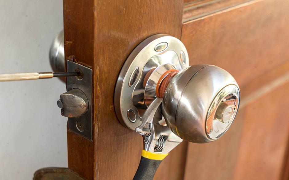 ouvrir une porte d'entrée bloquée Chaville